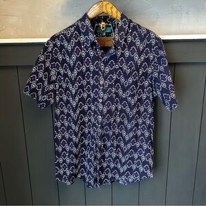 British India Traveler Lavender Blue White Graphic Button Down Shirt XL